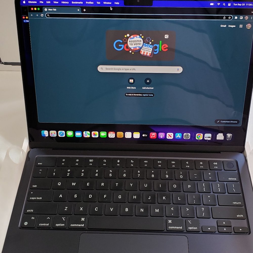 Macbook Air M2, 13.6", 2022 model